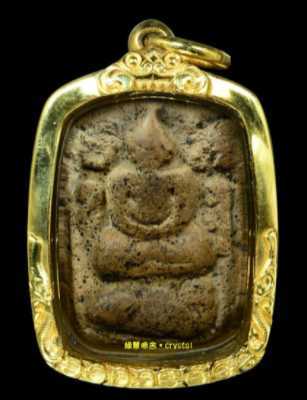 龙婆班佛历2460-2475，六天不同神兽崇迪