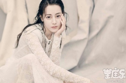 水瓶女冷淡后主动来找你,水瓶女主动找你帮忙
