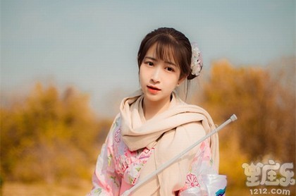 拿到一个八字先看什么,网上免费算命很危险