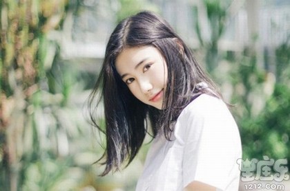 八字土金旺的女人长相,八字金多的女人婚姻