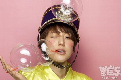 天秤狮子座配对男男,天秤座女和狮子座男相配吗