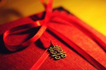 打听哪里有神婆,神婆是什么