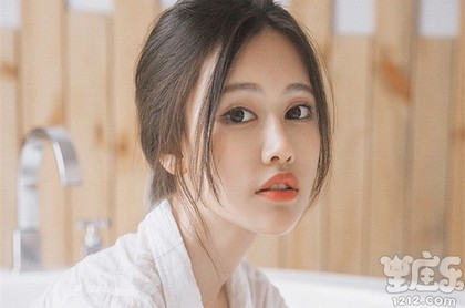 处女座和狮子座,处座男深爱一个人的表现