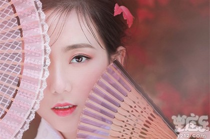 八字走绝运的好不好,八字不好命却特好的人
