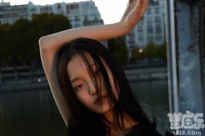 天蝎座会对哪个星座一见钟情,天蝎男一见钟情的反应