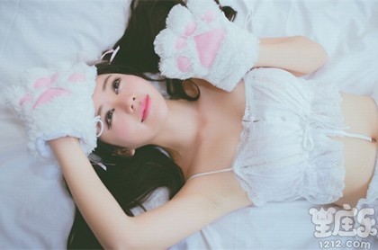 85年属牛女桃花运好吗,1985年属牛女一生桃花运势