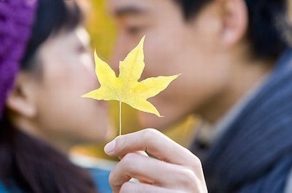 五行缺火适合戴什么首饰,五行缺火最苦命