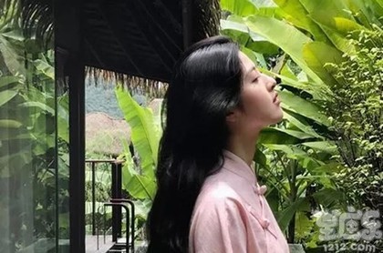形容算命先生的贬义词,算命先生外貌描写