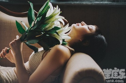 水瓶女心里有你的表现,水瓶女愿意和你说心事