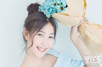 十二月份出生的人是什么星座,12月是什么星座女