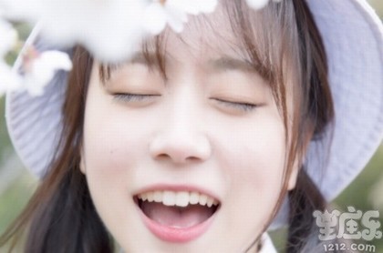 白羊女变得成熟安静,白羊女身材超好
