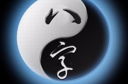 塔罗牌三个人在商量是什么牌,塔罗牌三个人在教堂