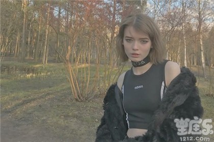 水瓶女欣赏一个人,当水瓶女的男朋友很惨