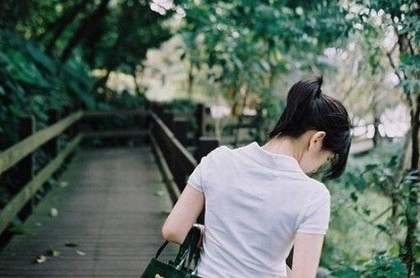 本命年男穿什么衣服,本命年男生带什么好
