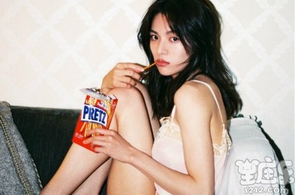 女性右眼跳的预兆星期六,中午右眼跳是什么预兆