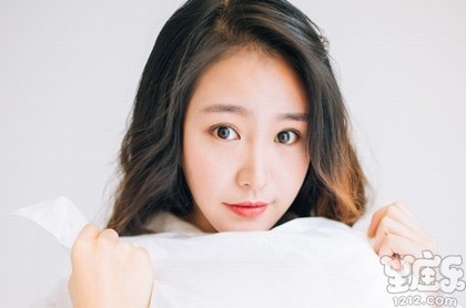 天秤座女对恋人忽冷忽热,天秤女忽冷忽热怎么办