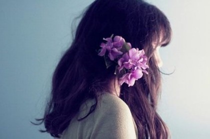 2023属虎今年桃花运怎么样,2023年81年女鸡桃花运