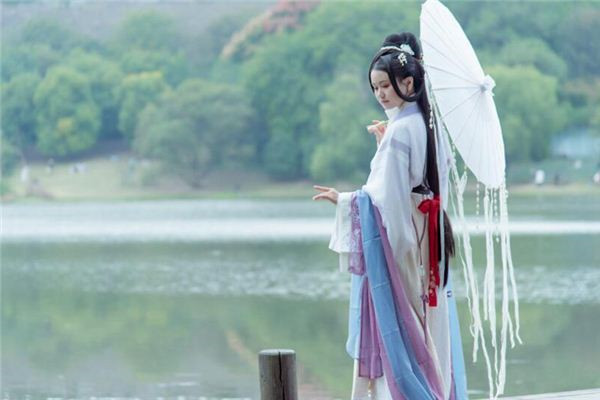 72年属鼠人做哪种生意最旺