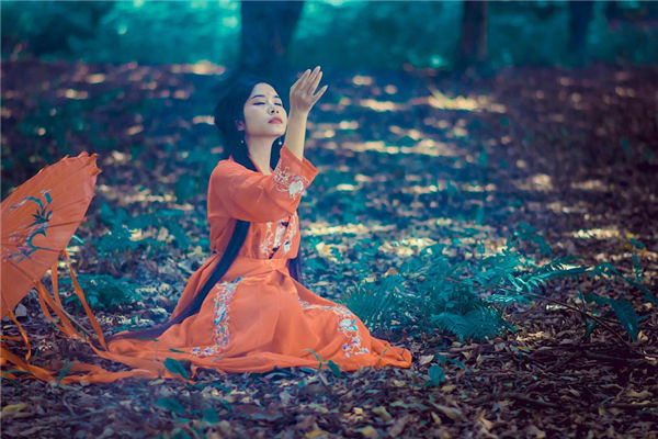属兔人做什么行业发财