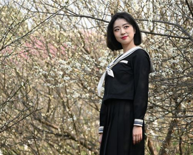 属蛇女为什么不会老