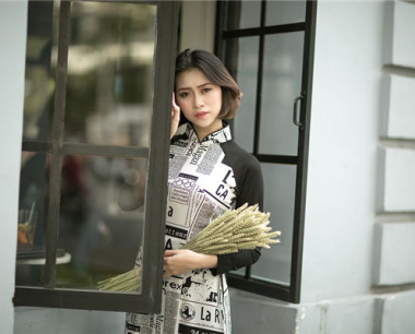 属蛇人跟谁一起财运好
