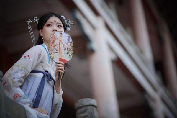 94年属狗女2024年运势和婚姻运程