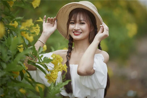 属狗哪年财运好 1982年属狗女偏财运好不好