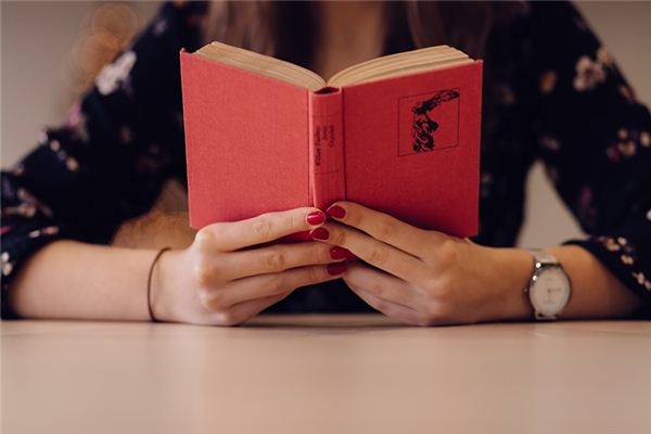 01年生肖蛇早年学业如何