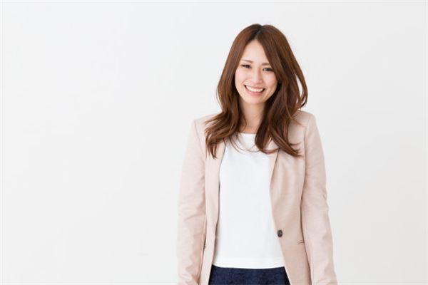 属鸡女的性格和脾气