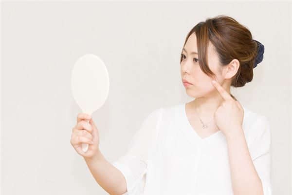 82年属狗女的贵人