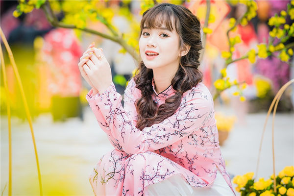 属相蛇感情里的贵人是谁