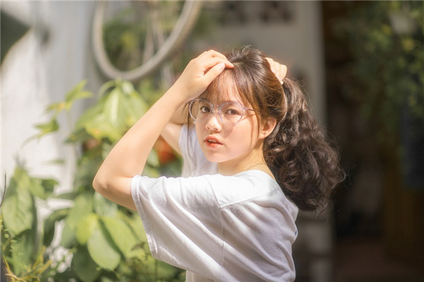 属鼠的女人命好不好