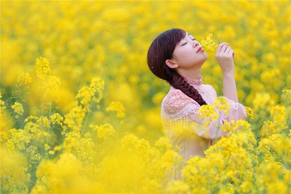 89女蛇2020运势