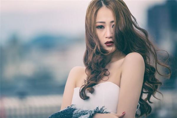 1975年属兔女命运如何