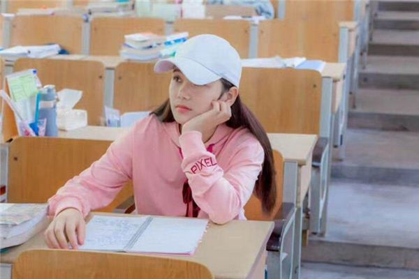 1998属虎女2023年的运势及运程