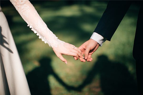 属狗男珍惜哪种女人
