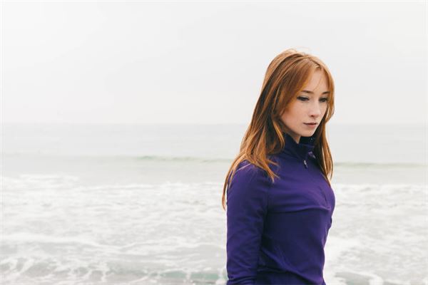 属蛇男疯狂爱你的表现