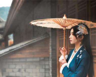 谁最宠爱属龙的女人