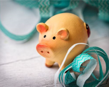 83年属猪的2025年是什么命