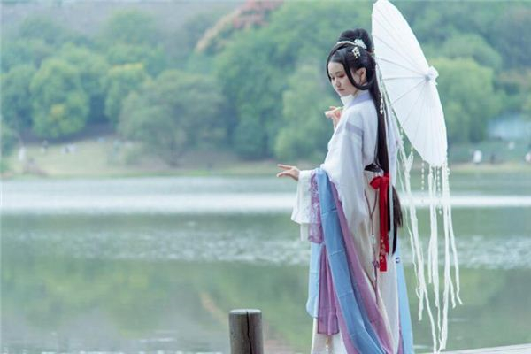 属龙人2024年吉祥物，2024年属马人的吉祥物是什么