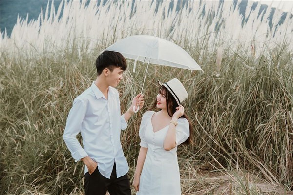 属羊男最痴情哪种女人