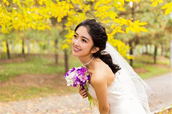 1968年女姻缘如何